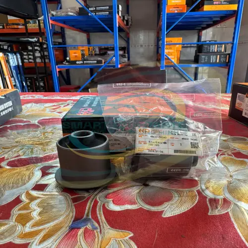 Cao su càng A trên - TOYOTA FORTUNER,HILUX 2005-2020